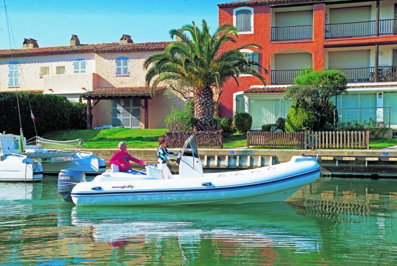 photo essai bateau pneumatique : King 600 Exclusive Nuova Jolly