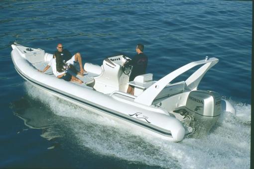 photo essai bateau pneumatique : X-Cellence 730 Arimar