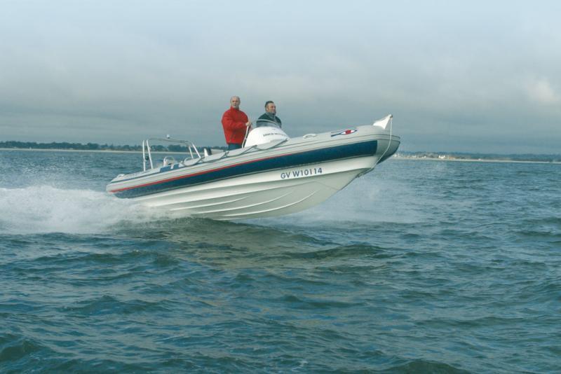 photo essai bateau pneumatique : SPORTS 650 Ribeye