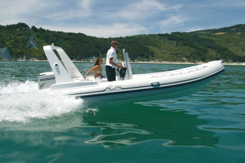 photo essai bateau pneumatique : Sea Pioneer 580 Arimar