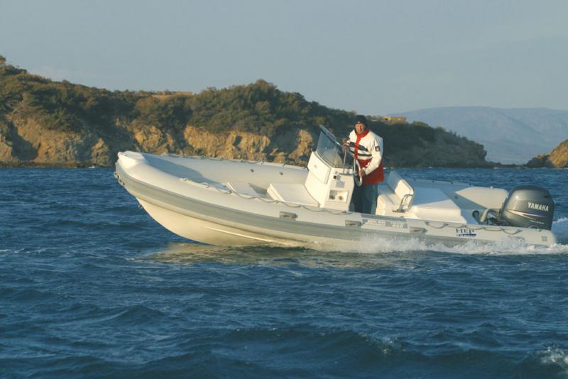 photo essai bateau pneumatique : Coaster 650 Joker Boat