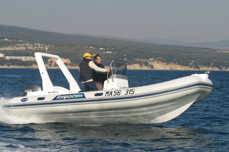 photo essai bateau pneumatique : Tempest 625 Capelli