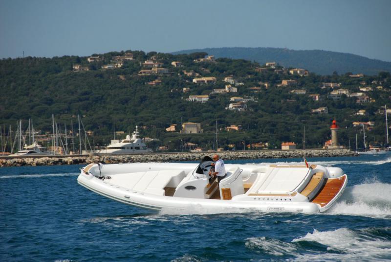 photo essai bateau pneumatique : 34 Open EFB Stilmar