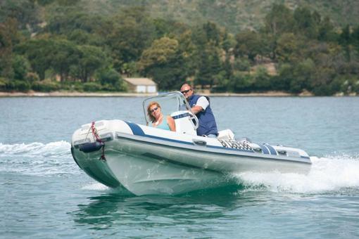 photo essai bateau pneumatique : 155 RT Northstar