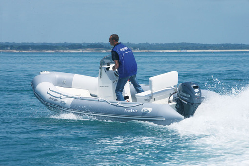 photo essai bateau pneumatique : Ribster 500 Bombard