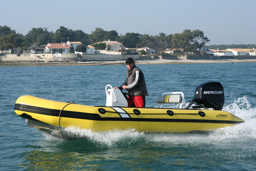 photo essai bateau pneumatique : 4.80 (15.6) Spirit Polaris