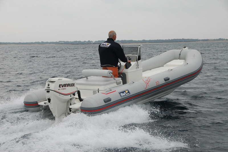 photo essai bateau pneumatique : Sport 20 BWA