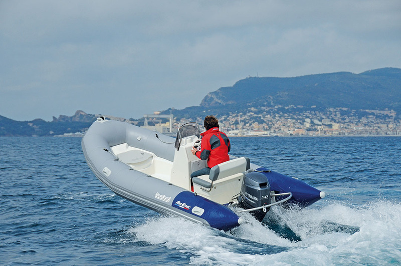 photo essai bateau pneumatique : Air'Ethic 500 Bombard