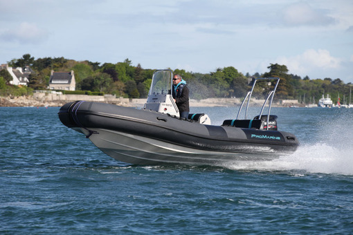 photo essai bateau pneumatique : Manta 610 Pro Marine