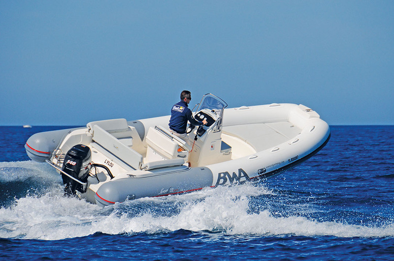 photo essai bateau pneumatique : Sport 22 GT BWA
