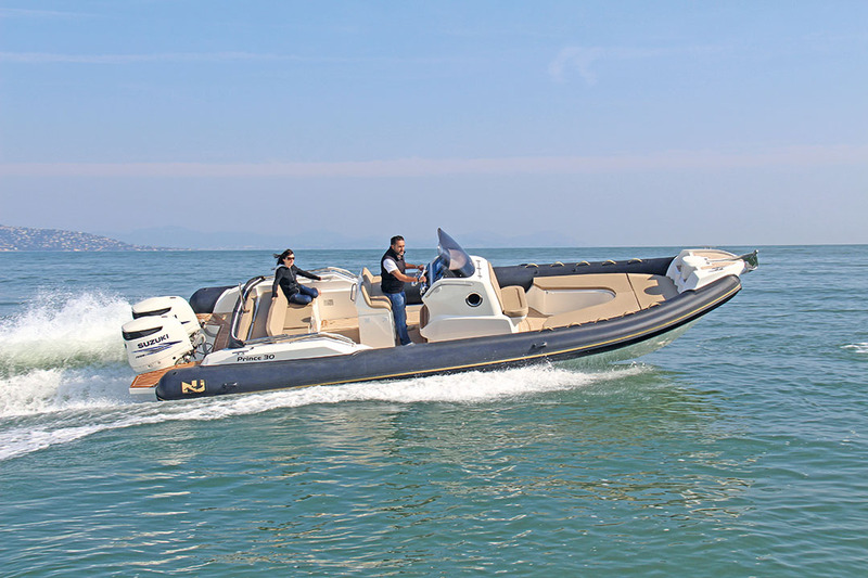 photo essai bateau pneumatique : Prince 30 CC Nuova Jolly