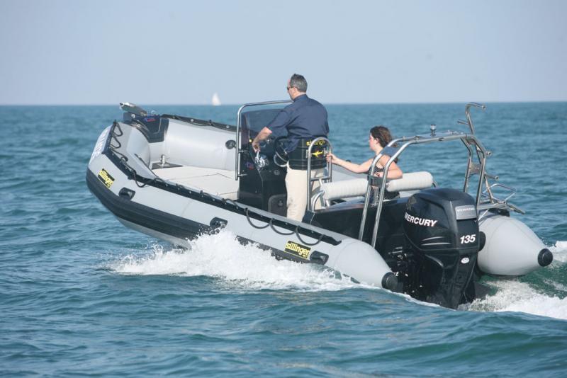 photo essai bateau pneumatique : 580 Proraid Sillinger