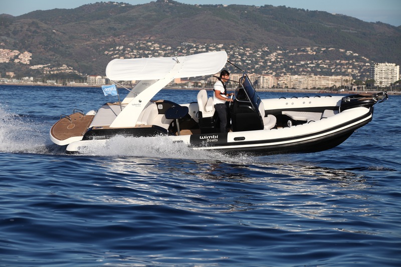 photo essai bateau pneumatique : W7i Wimbi Boats