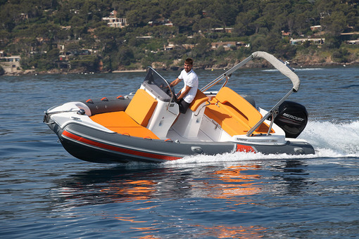 photo essai bateau pneumatique : 650 Confort MV Marine