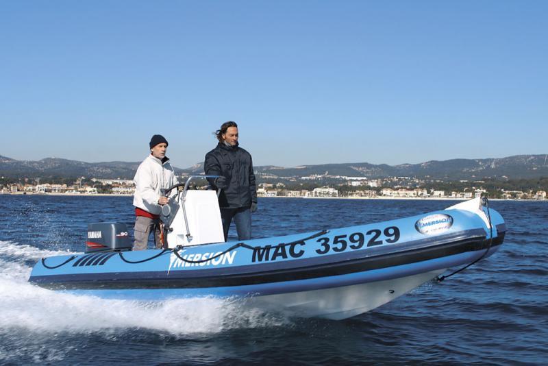 photo essai bateau pneumatique : 500 Odyssée