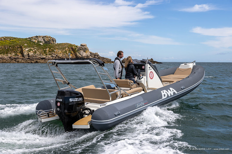 photo essai bateau pneumatique : Sport 26 GTO BWA