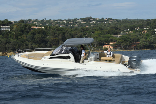 photo essai bateau pneumatique : Tempest 1000 WA (2022) Capelli