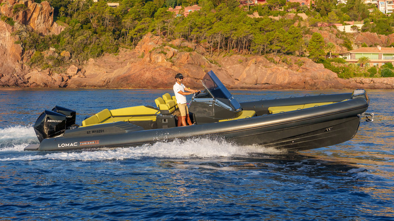 photo essai bateau pneumatique : Turismo 9,5 Lomac