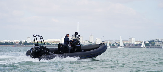 photo essai bateau pneumatique : Fishing 21 EVOK