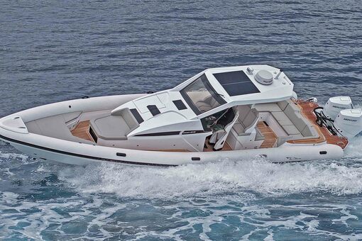 photo essai bateau pneumatique : Venom 40 SC RIBCO