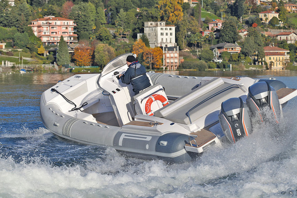 Avec cette double motorisation, le Pirelli 880 marche comme un avion.