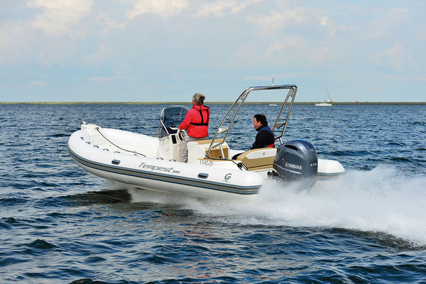 Le nouveau F175 donne au Tempest 650 des performances et un comportement sportifs