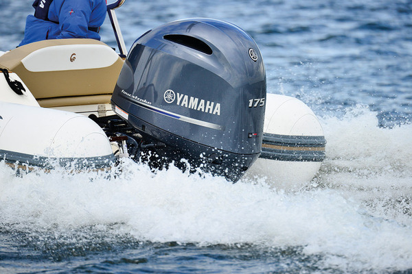 Le F175 (ici sur le Tempest 650) colle les passagers au siège !