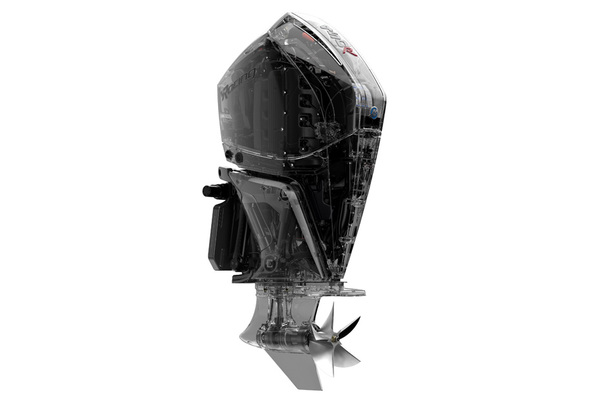 Splendide vue en transparence du V8 américain. Notez la finesse de l’embase racing.