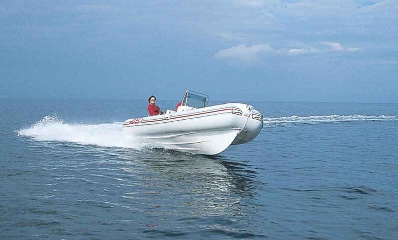 La carène en V évolutif procure un vrai plaisir de pilotage. 