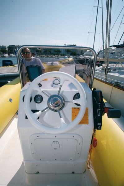 photo Mariner 480 CVR