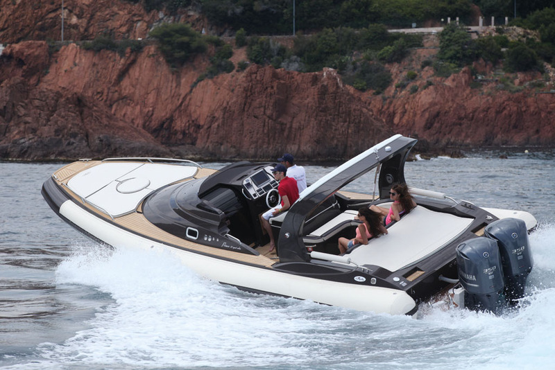 photo Nuova Jolly Prince 35 Sport Cabin