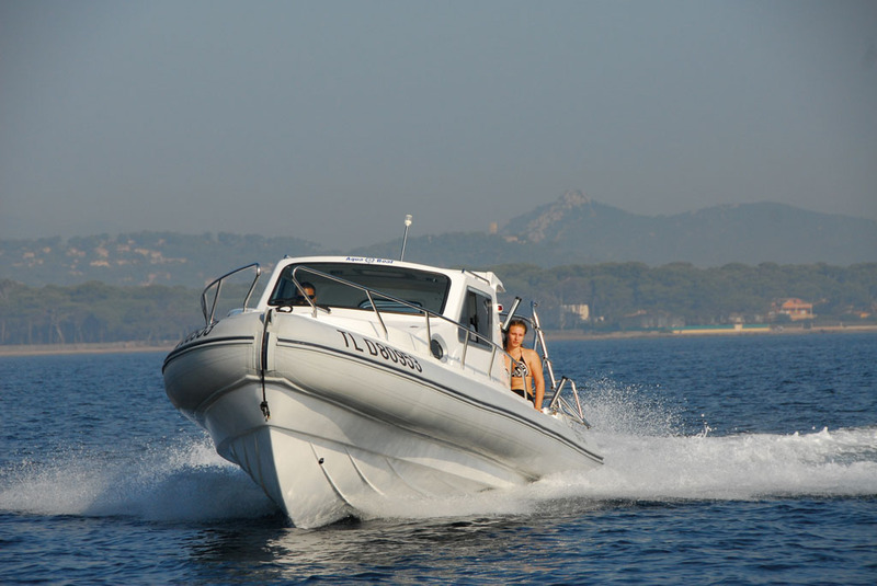 photo Aqua Boat AB 830 cabine