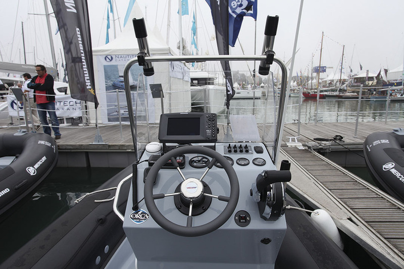 photo Valiant 580 Sport Fishing