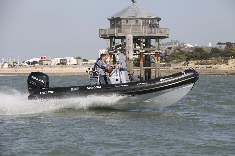 photo Valiant 690 Sport Fishing
