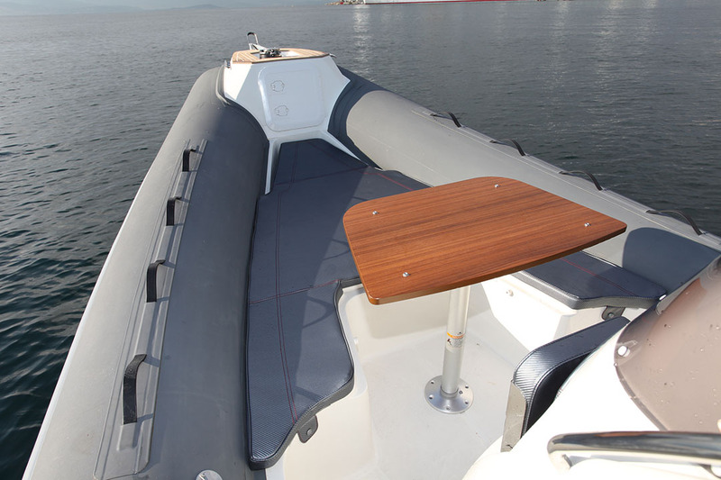 photo Black Fin Elegance 7