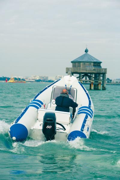 photo Lodestar RIB 520 CONSOLE