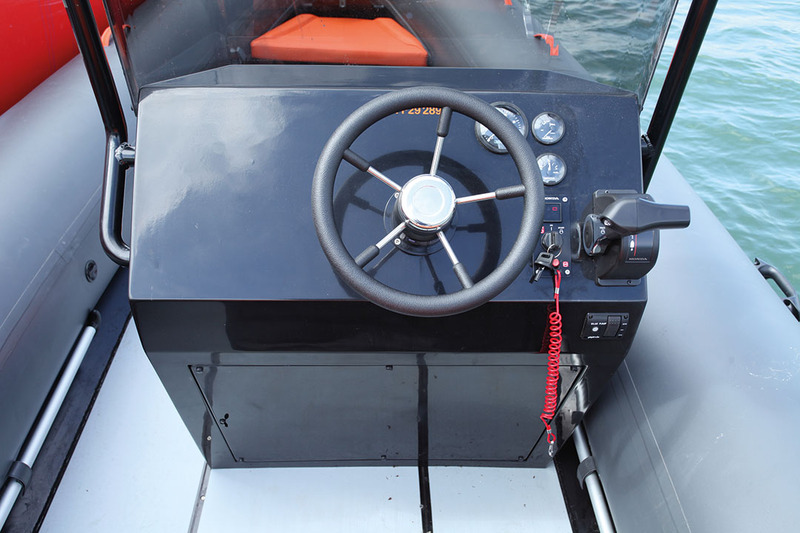 photo Highfield Ocean Master 640 DL