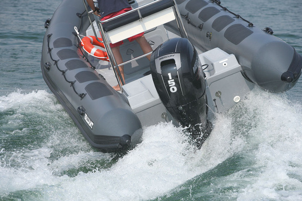 Thumb_mercury_fourstoke-1