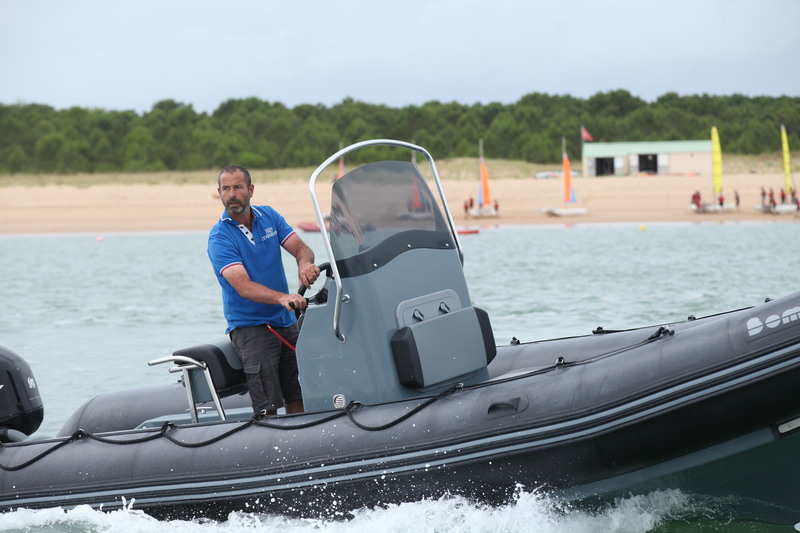 photo Bombard Explorer 690 