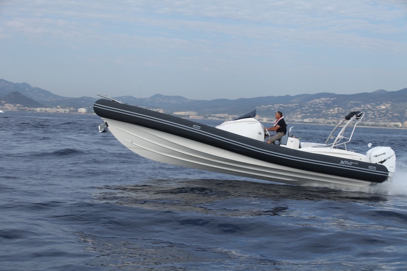 photo Black Fin Elegance 10 Twin