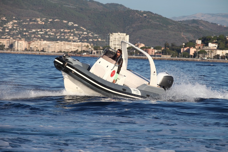photo Wimbi Boats W7