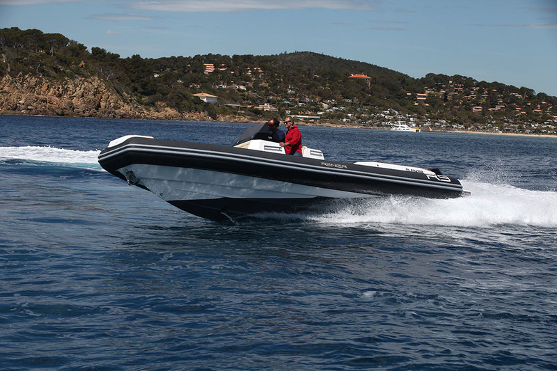 photo Renier R9 Tourer