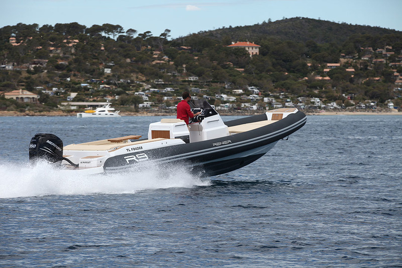 photo Renier R9 Tourer
