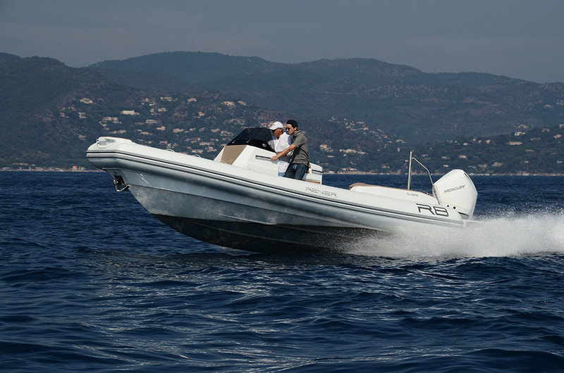 photo Renier R8