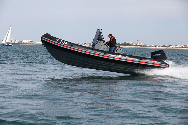 photo Valiant 750 Sport Black Carbon