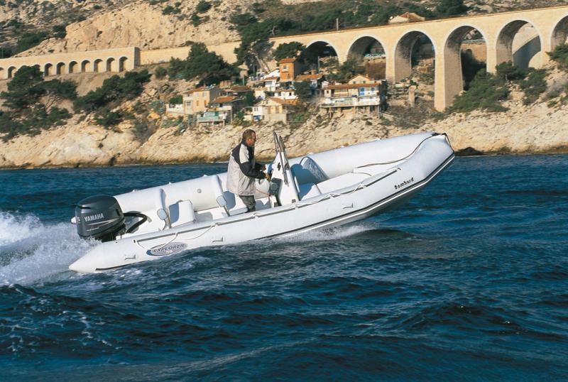 photo Bombard Explorer SB 640 (2005)