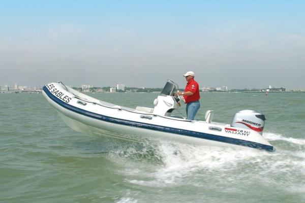 Thumb_maxi_22052008-184841valiant_570_0052