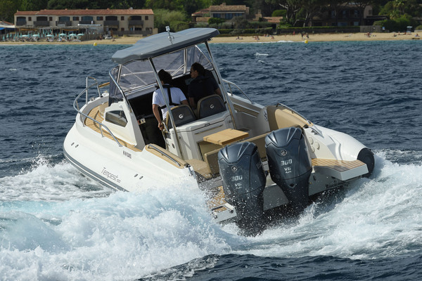 Thumb_yamaha_0127