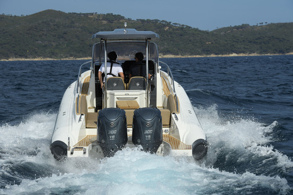 Thumb_yamaha_0132