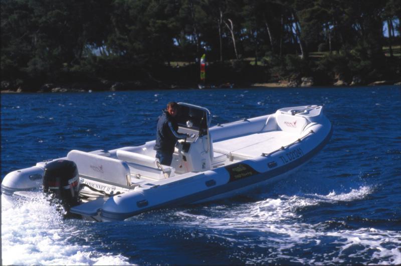 photo MV Marine 740 Touring